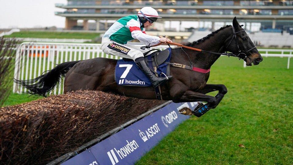Horse racing action at Ascot